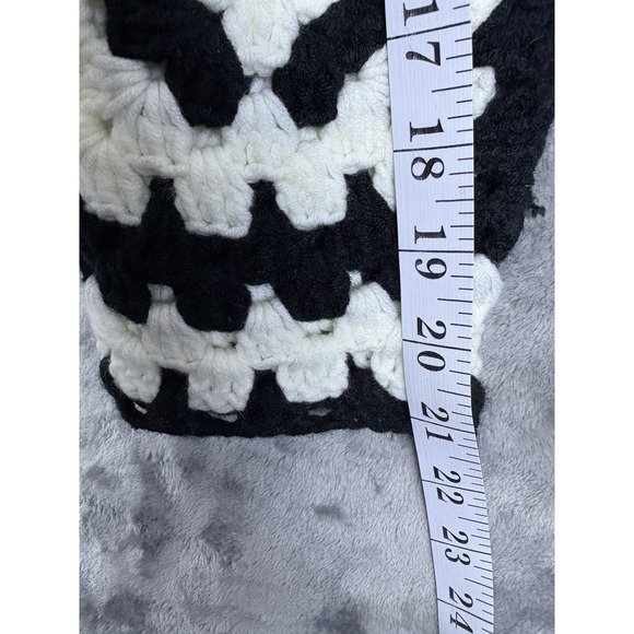 Davi & Dani Women Crochet Cardigan Black White Open Front Granny Square Boho 3XL - Picture 13 of 16